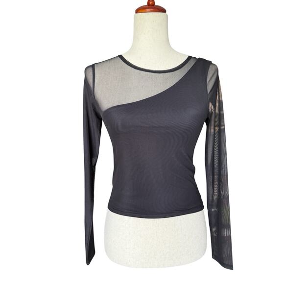 Abercrombie & Fitch Black Asymmetrical Mesh Tops Shirt Size Small - Picture 1 of 3